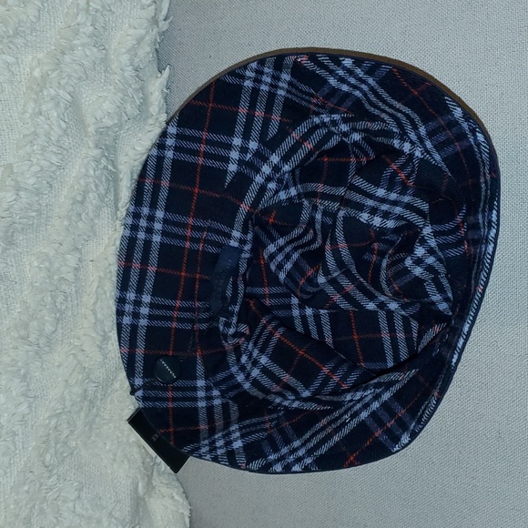 Burberry London Hat - Picture 9 of 12